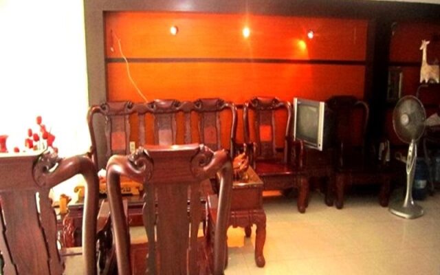 Hoang Tay 2 Hotel by Bay Luxury