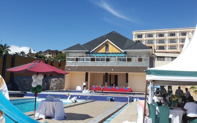The Voice Hotel