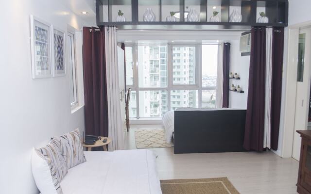 Stylish Apartment at BGC