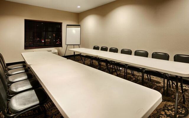 Best Western Plus Circle Inn