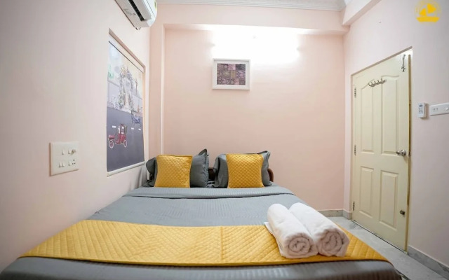 Yellow Bells Residency (Serviced Apartments)