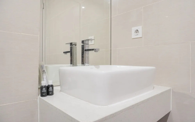 Good Choice And Homey Studio At Daan Mogot City Apartment