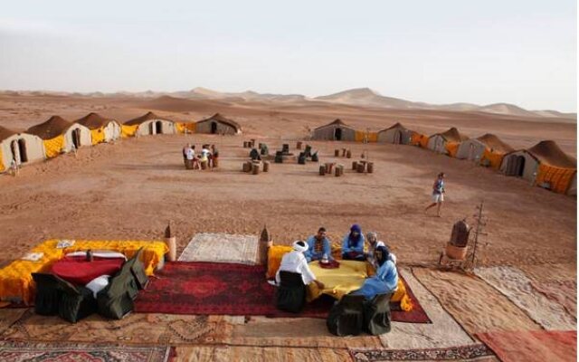 Le Sand Luxury Camp Chegaga