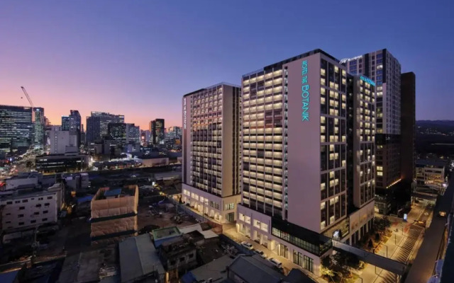 Hotel The Botanik Sewoon Myeongdong