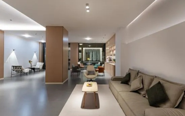 Lijiang Jielan Express Hotel