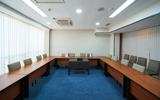 Crossway Hotel