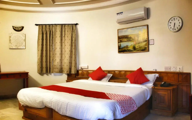 Stay Guru Resort Farm Villa