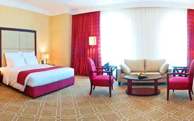 Grand Regal Hotel