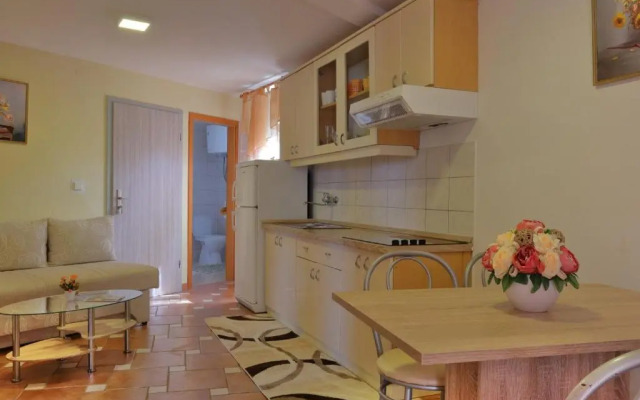 Apartments Vugica Šilo