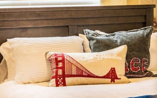 Cozy Oakland 1 Bedroom