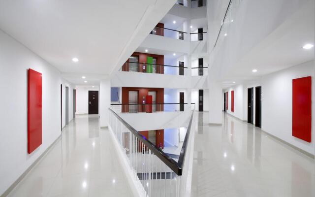 Amaris Hotel Karawang