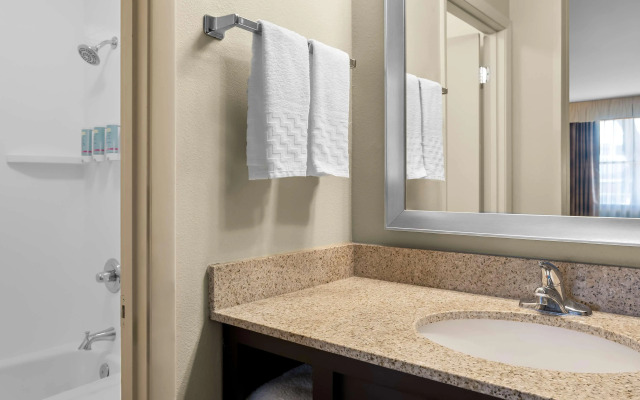 Best Western Newport Inn