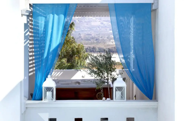 Mitos Suites Luxury Hotel In Naxos