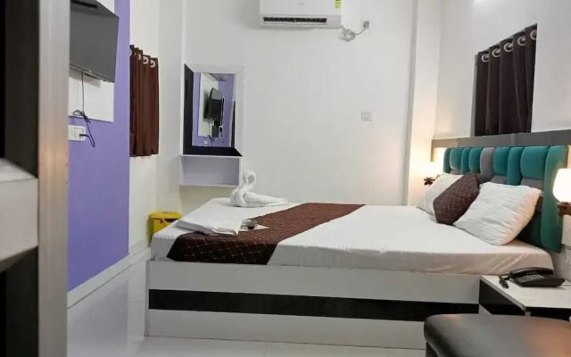 Hotel Green Leaf by Stays Easy