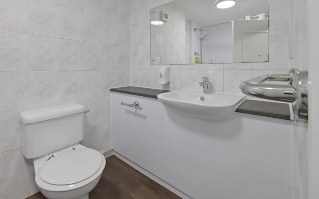 Travelodge Northampton Round Spinney