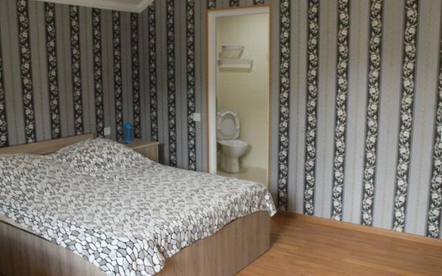 Guesthouse on Tamar Mefe St.14