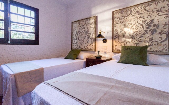 Casa Negret with panoramic Sunset views