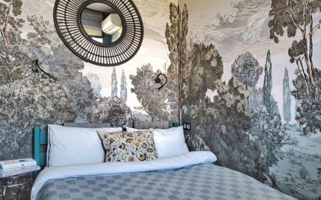 Апартаменты на бульваре Эйнштейна 3