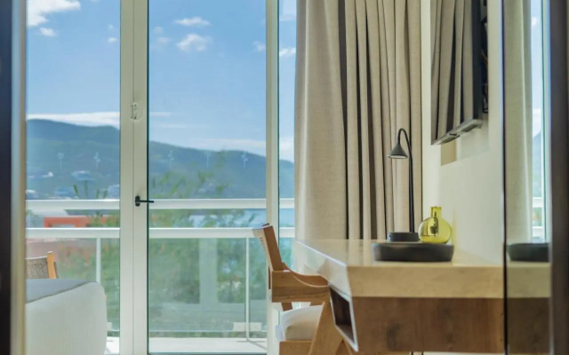 Hotel Indigo La Paz Puerta Cortes by IHG