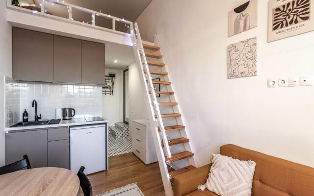 Апартаменты на Воскресенской набережной 20