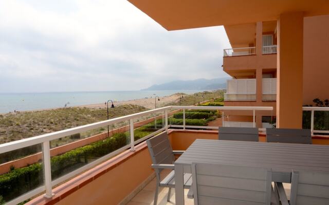 Apartamentos Golf Mar