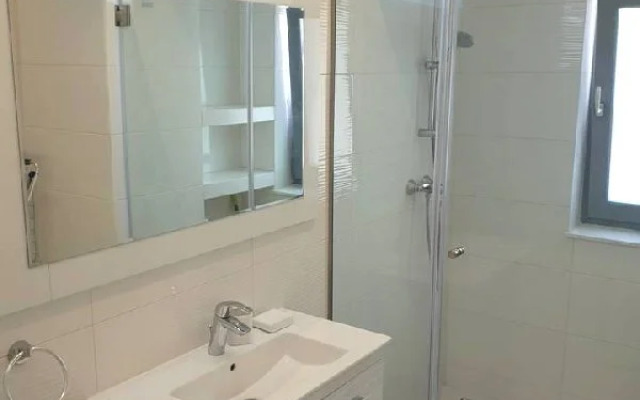 Wave 2 Promenada Apartments