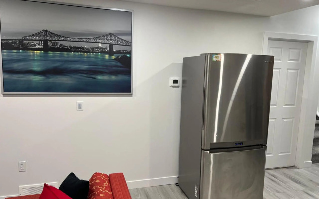 Beautiful 2 bedroom home away from home