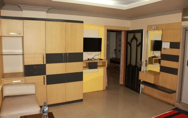 Transit Inn Guest House