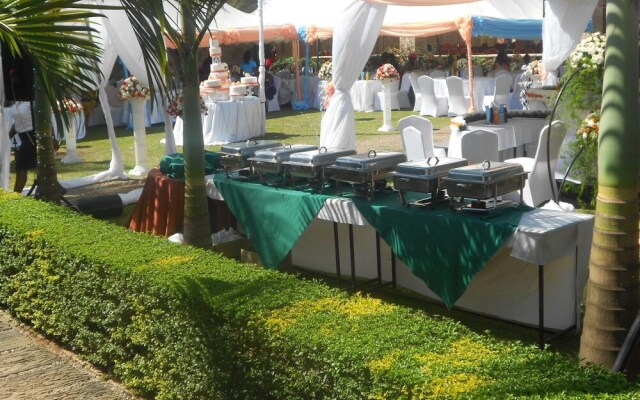 Green Valley Hotel