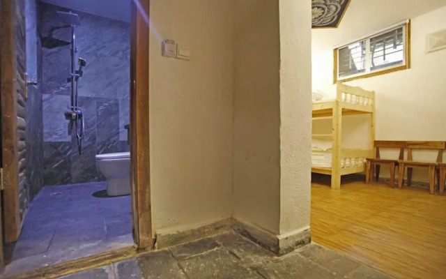 Zhangjiajie Destination Youth Hostel