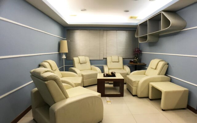Discovery Hotel