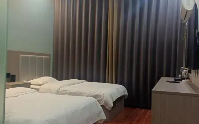 Shangqiu Mango Hotel