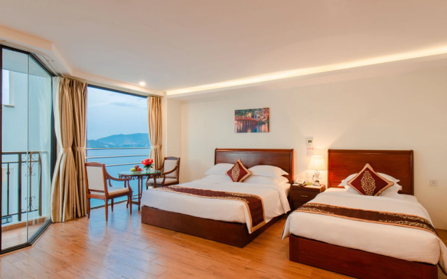 Red Sun Nha Trang Hotel