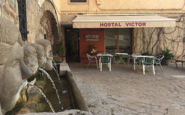 Hostal Victor