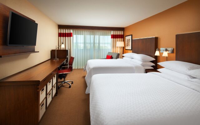 Four Points by Sheraton Phoenix South Mountain