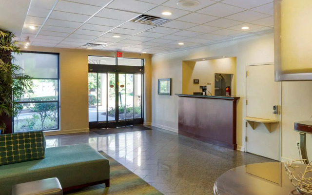 Best Western Plus Cary - NC State