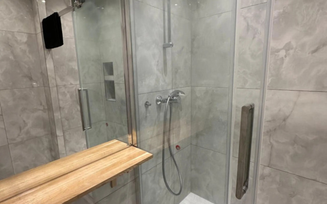 Karlin Balcony Apartment