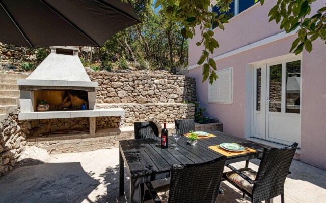 Nice Home in Vela Luka With Wifi