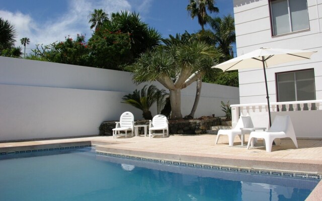 Villa Vista La Quinta + Heatable Pool + Free Wifi + bbq