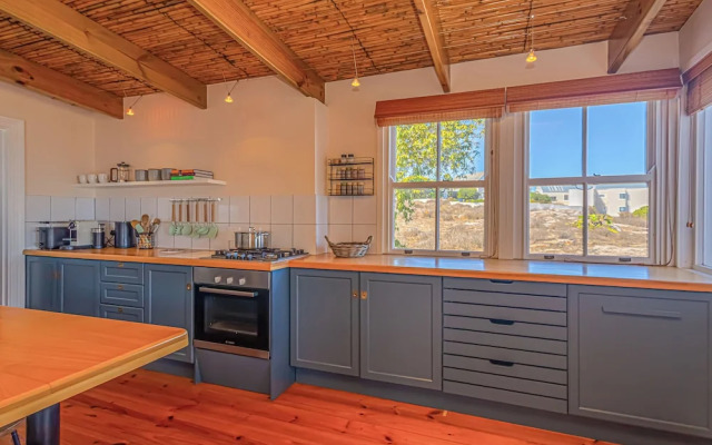 Tern Beach House, Langebaan, 8-sleeper