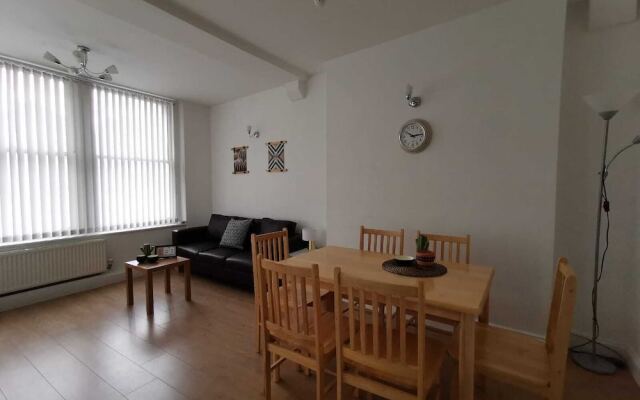 Central Apartment near Barbican Center