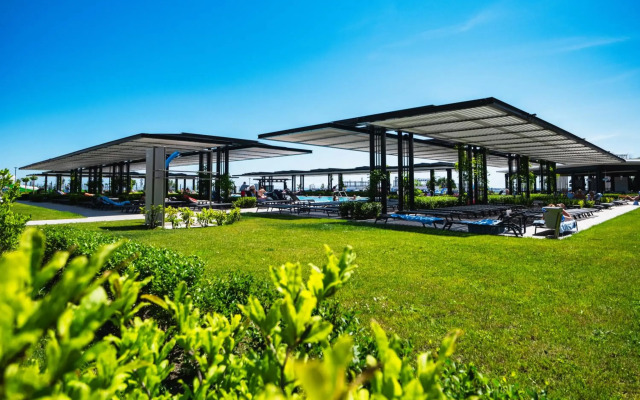 Voya Beach Resort