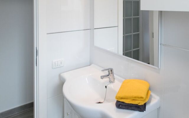 Santa Cruz Downtown Apartment, Luminosidad, Confort y Estilo