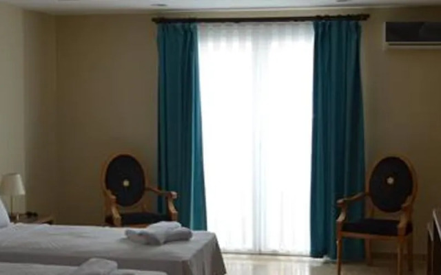 Caissa Hotel