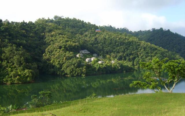 The Begnas Lake Resort & Villas