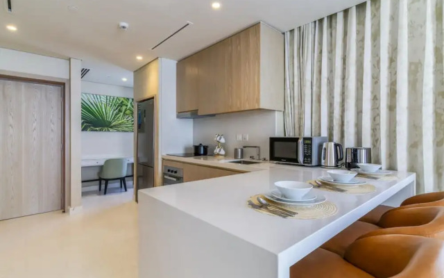 Luxurious Apartments With Sea View