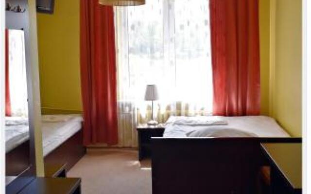 Hotel I Restauracja Lwów