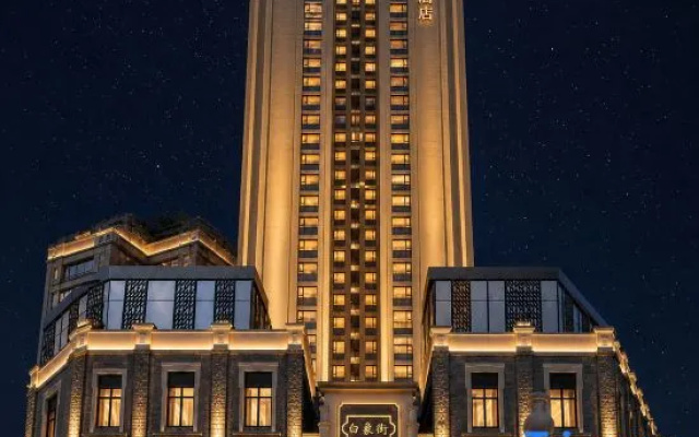 JiHe · Audio-Visual | City·View Light Luxury Retreat (Chongqing Jiefangbei Area Hong Ya Dong) – Exterior – Chongqing