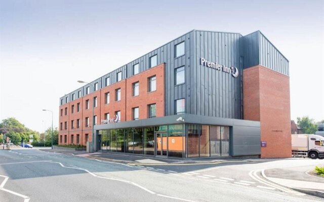 Premier Inn Lichfield City Centre