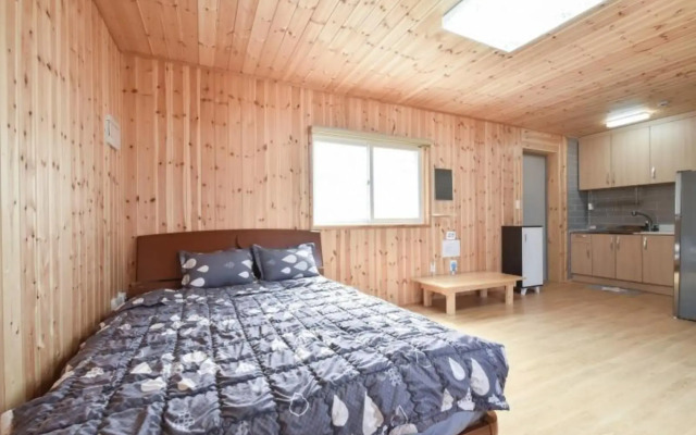 Hongseong Nemo Pension
